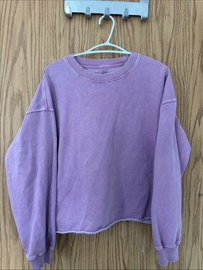 American Eagle Outfitters Lavender Crewneck Sweatshirt